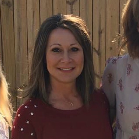 Meet your Posher, Dana - Picture 1 of 1