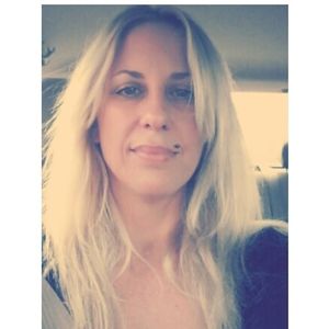Meet your Posher, Carrie