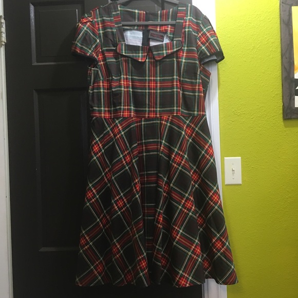 Voodoo Vixen plaid pinup dress. POCKETS!!!