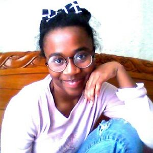 Meet your Posher, Mahdina