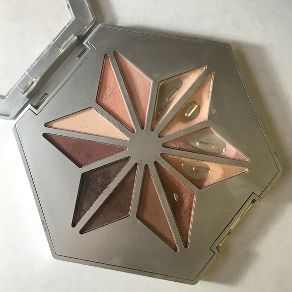 Stila Eye Shadow Palette | 12 eye shadow - Picture 3 of 3