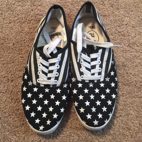 Rue21 shoes