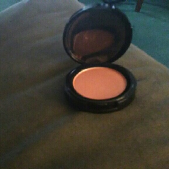 Model Co Blush