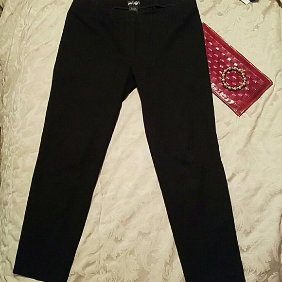 ✔2 FOR 12 OR 3 FOR 15.00✔ CITY CROP STRETCH PANTS - Picture 4 of 6