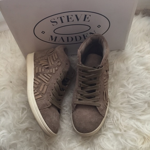 Steve Madden sneakers