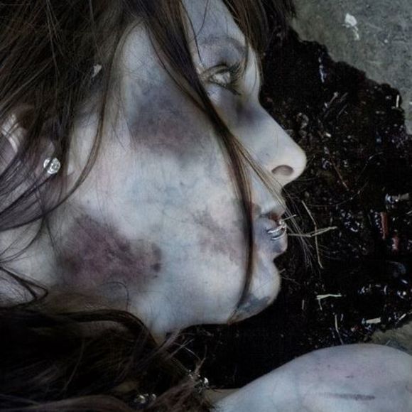 Meet your Posher, Amber - Picture 1 of 1