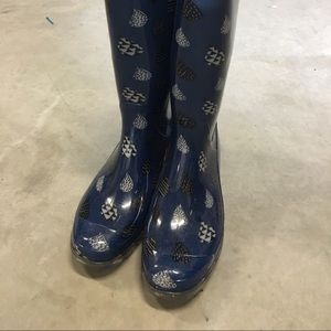 Toms Rainboots