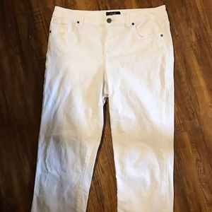 Earl cropped white jeans size 12 EUC