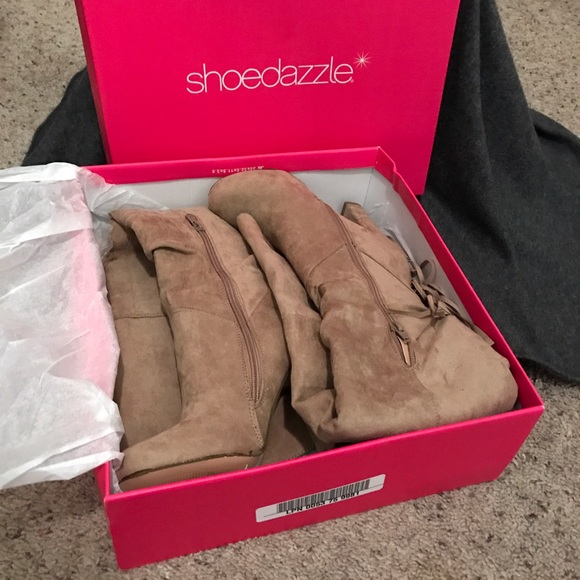 💞Coutlynn high boots.💞 PRICE DROP!! - Picture 4 of 4