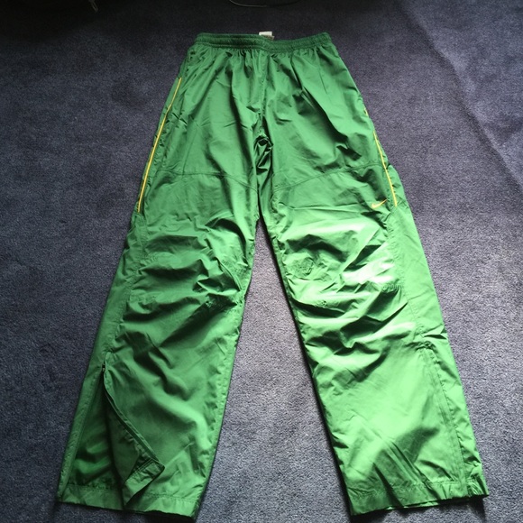 Nike storm fit golf/athletic pants!