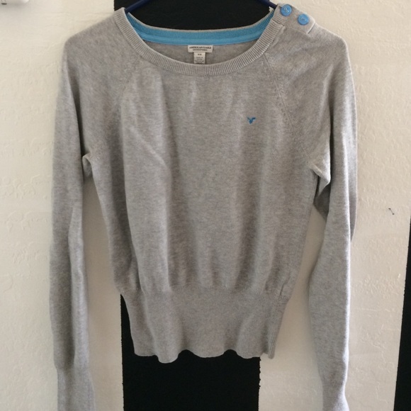 American Eagle Grey Sweater
