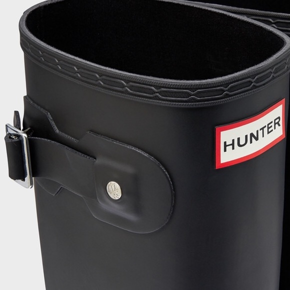 SALE!!! 🎉 Hunter Original Tall Waterproof Boot - Picture 3 of 4