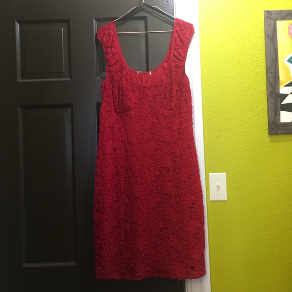 Red lace bodycon dress.