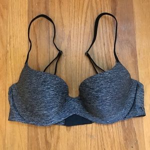 VS PINK light lift tshirt bra