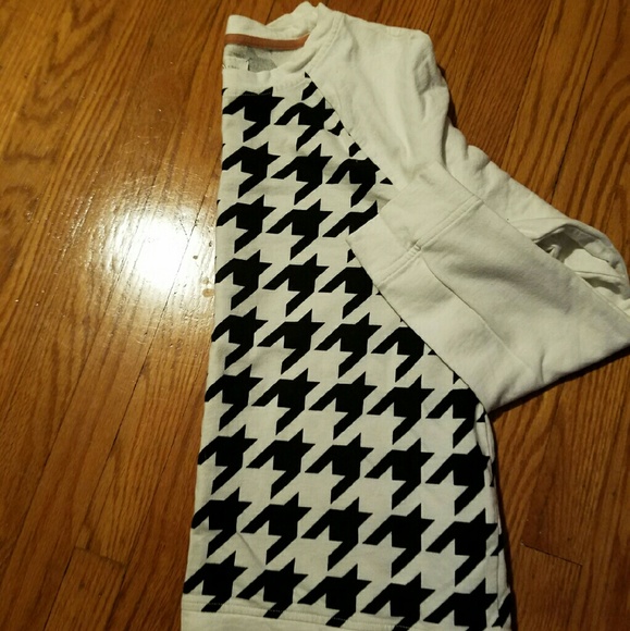 Loft Lou and Grey Large sweatshirt