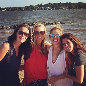 Meet your Posher, Caitria