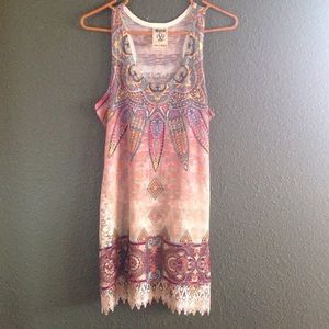 Gorgeous Detailed Tank💕