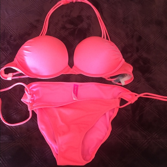 Victoria's Secret very sexy bathing suit