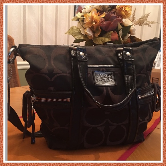 Authentic Coach Shoulder bag