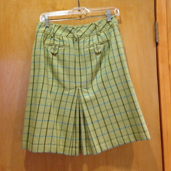 EUC LOFT Wool-Blend Pleated Skirt, Citrine, Size 2 - Picture 3 of 4