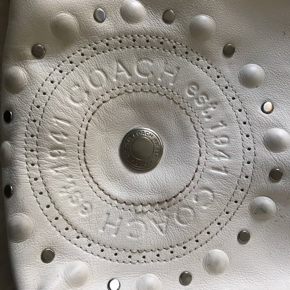 Coach white shoulder bag - Picture 2 of 3