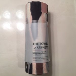 LuLuLemon yoga towel