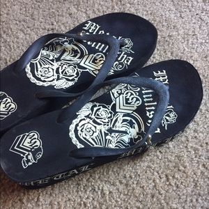 Flip flops
