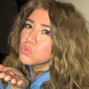 Meet your Posher, August