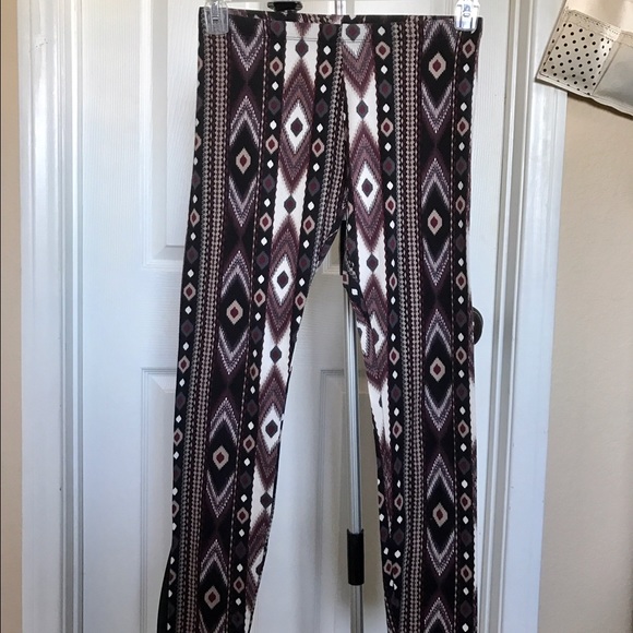 Women's patterned leggings - Picture 1 of 3