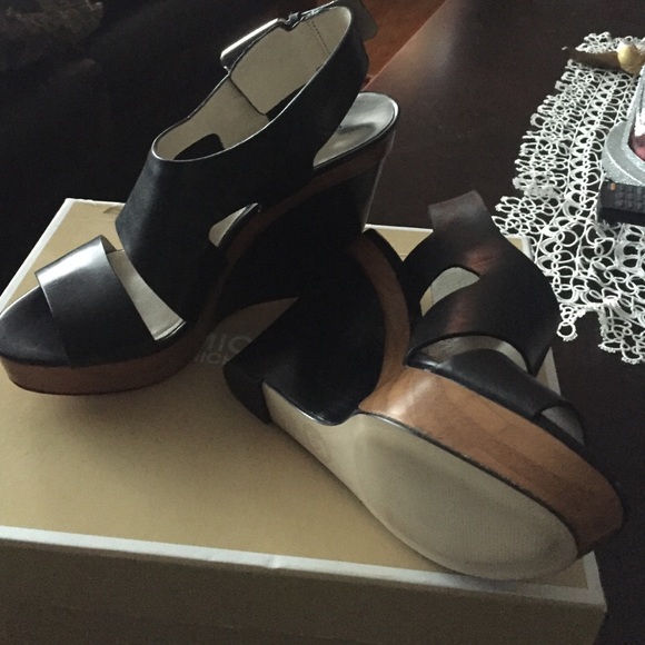 Michael Kors wedge sandles