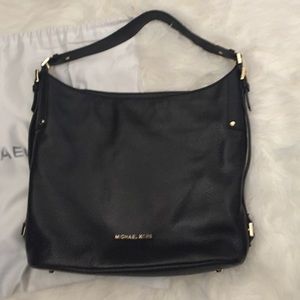 BNWOT Michael Kors purse