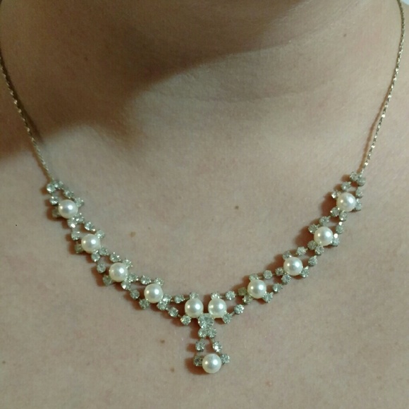 Necklace - Picture 2 of 2