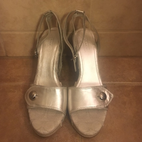 Coach Wedges
