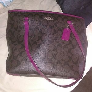 Medium Coach bag