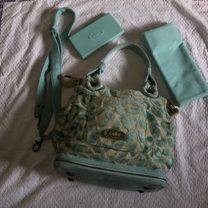 Petunia pickle bottom diaper bag cake