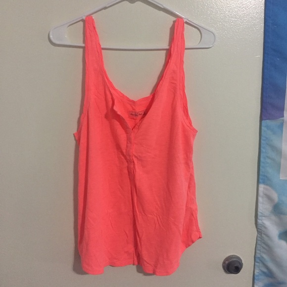a&f tank top