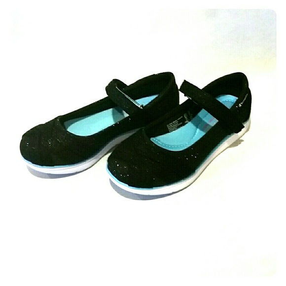 Girls athletic mary janes
