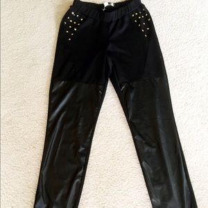 🎀NICKI MINAJ Gold Stud Leather Leggings MED