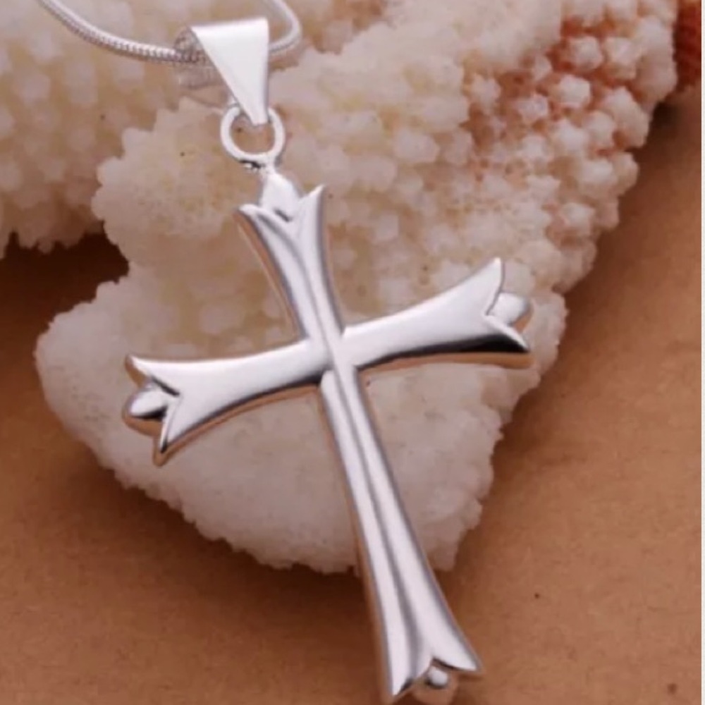🌹STERLING 925 CROSS NECKLACE🌷