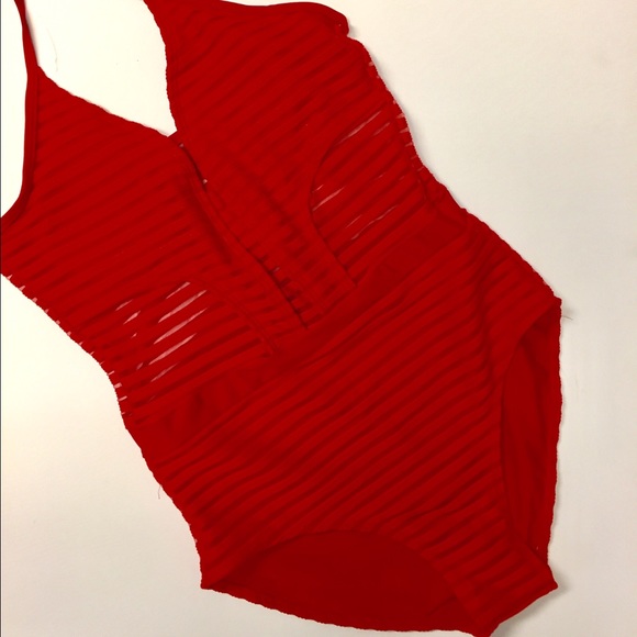 Red swimming suite one piece sw227 - Picture 2 of 4