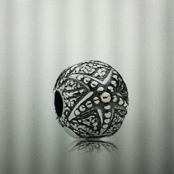 Pandora starfish clip
