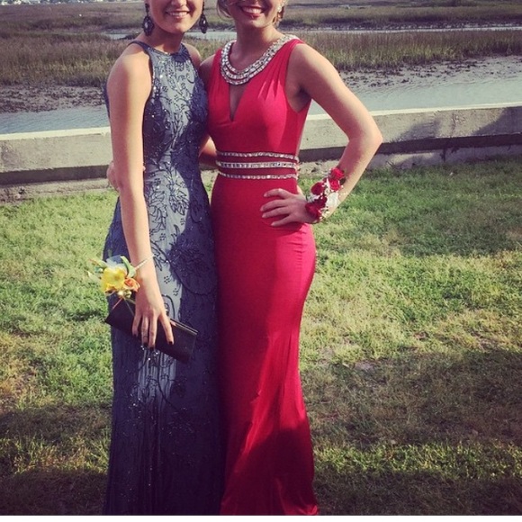 Red prom dress