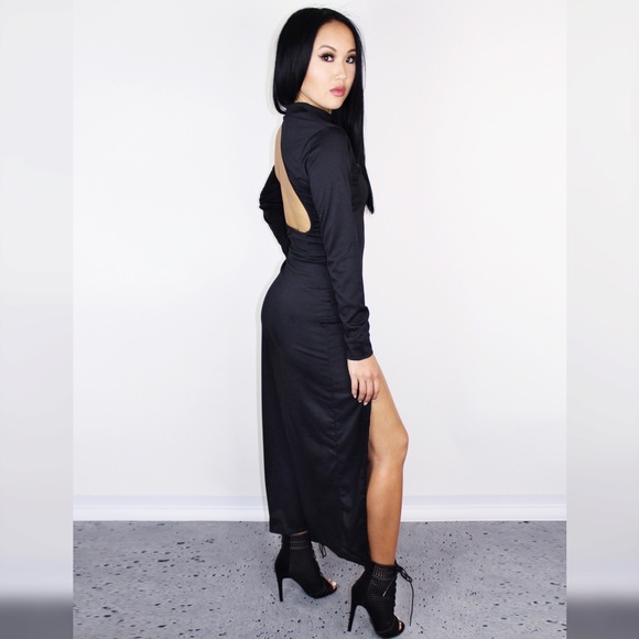 High slit long black dress - Picture 2 of 4