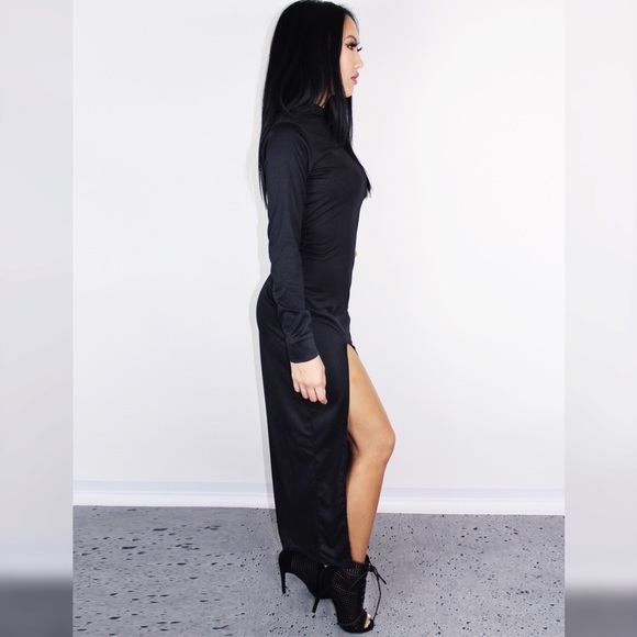 High slit long black dress - Picture 3 of 4