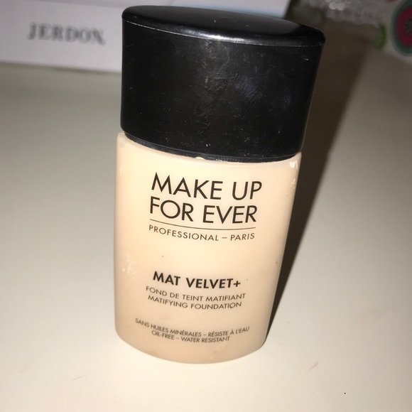 Makeup forever mat velvet