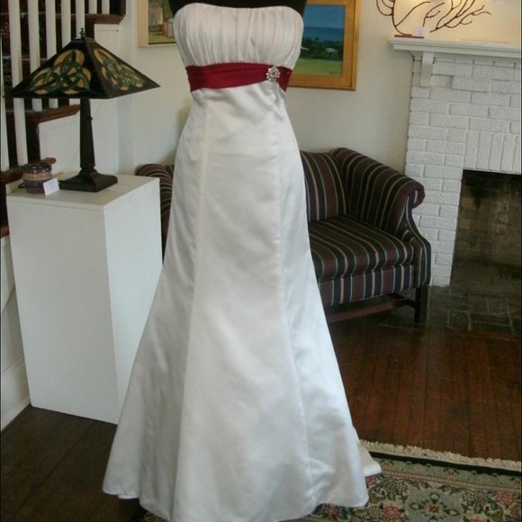 Alfred Angelo Wedding Dress NEW with tags