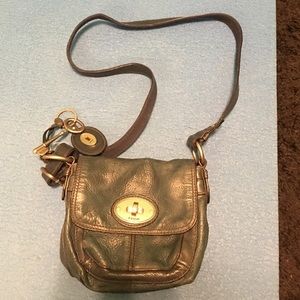 Fossil cross body