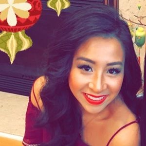 Meet your Posher, Michele