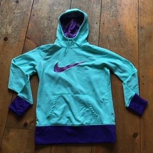 Never worn Nike Hoodie