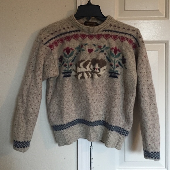 Eddie Bauer cat sweater